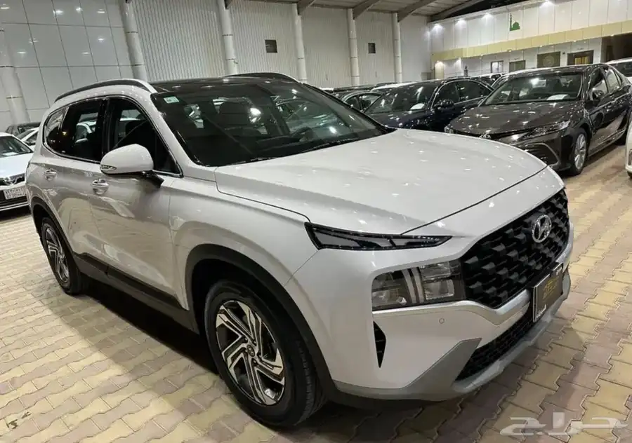 هيونداي سنتافي موديل 2022 نص فل نضيف جدا 0