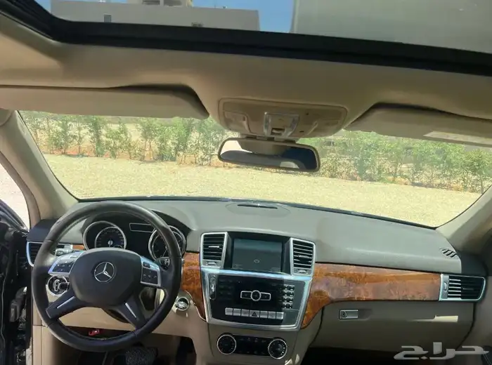 مرسيدس ML350 v6 8