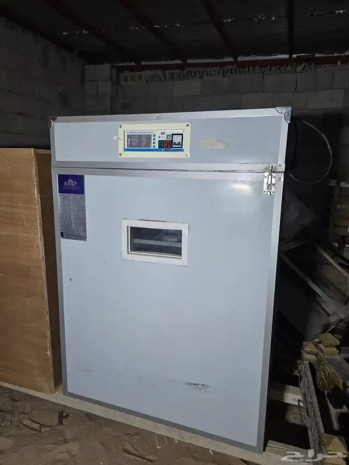 فقاسه للبيع 1060 بيضه 5