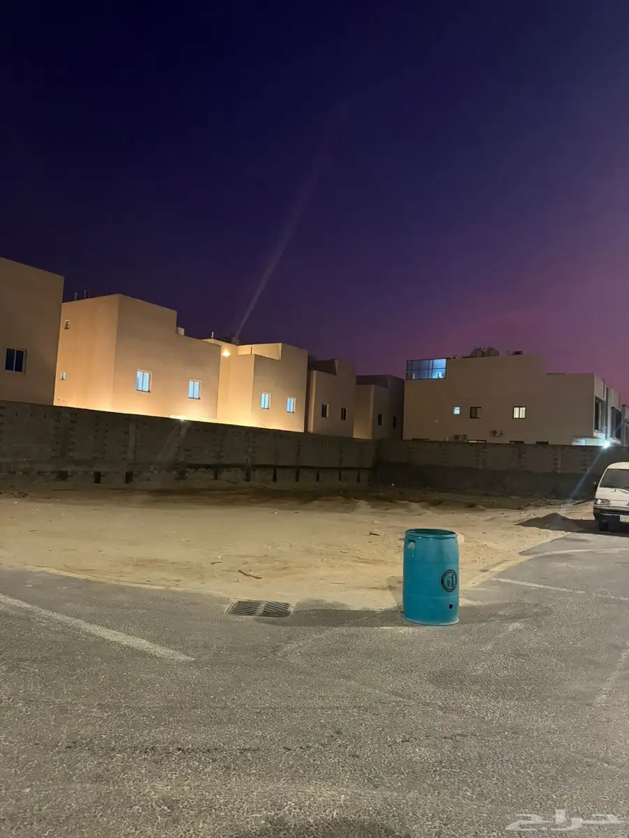 للبيع قطعتين سكنيه مميزه في حي العقيق العزيزية - الخبر 0