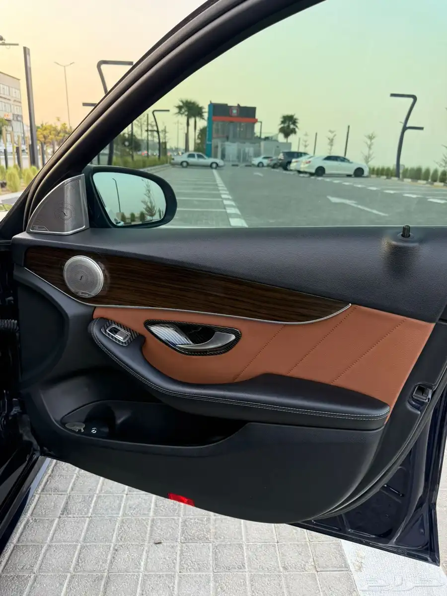 مرسديس 2019 c200 كت AMG 10