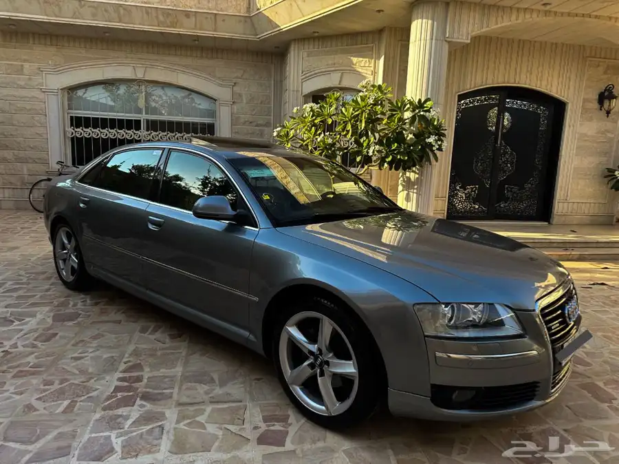 اودي A8 طلبيه خاصه فل كامل v6 سلندر نظيف جدا 86