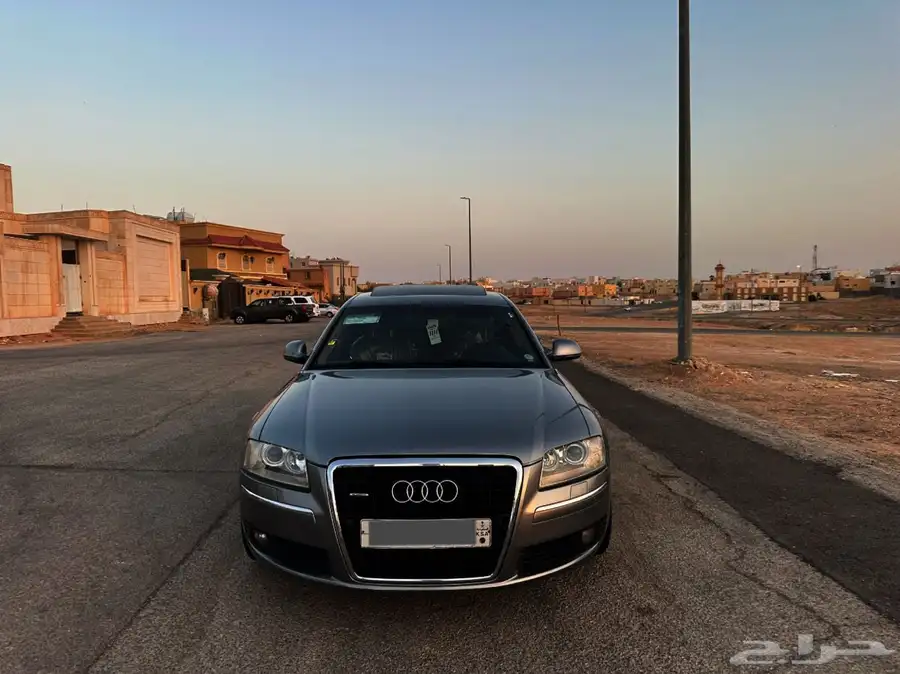 اودي A8 طلبيه خاصه فل كامل v6 سلندر نظيف جدا 90