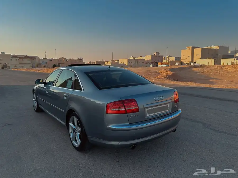 اودي A8 طلبيه خاصه فل كامل v6 سلندر نظيف جدا 96