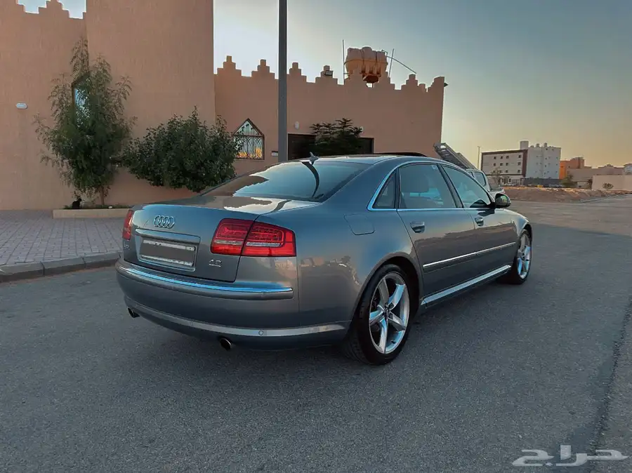 اودي A8 طلبيه خاصه فل كامل v6 سلندر نظيف جدا 91