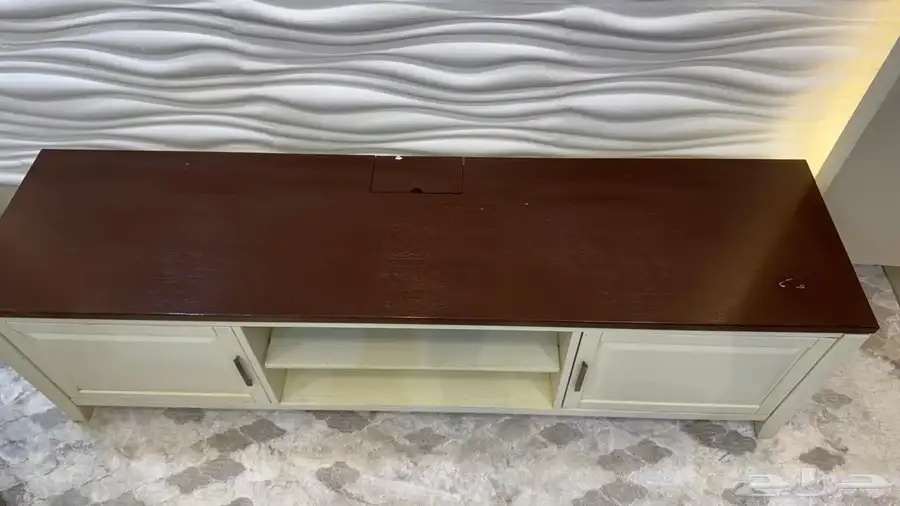 للبيع طاولات تلفزيون وطاولةوسط مجلس تصميم راقي وجودة جيده 4