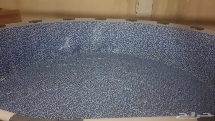 مسبح للبيع كبير عائلي 0