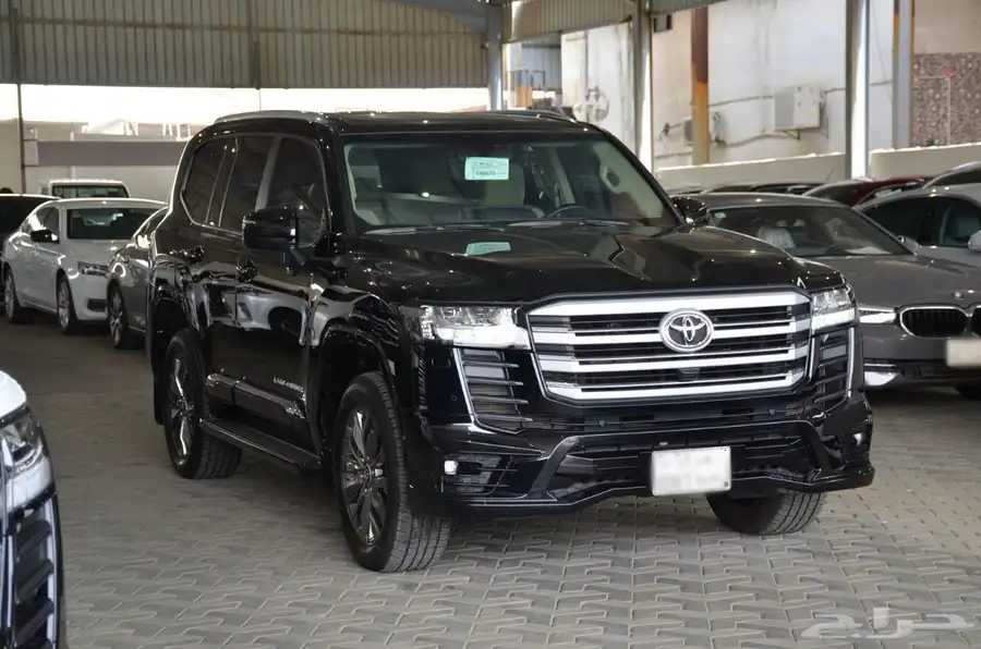 تويوتا لاند كروزرGXR L 2 2024 ديزل 1
