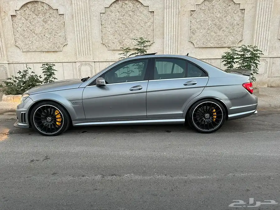 مرسيدس AMG. c63 index