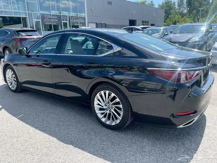 2021 ليكزس ES350 - فل كامل وبحالة استثنائية وسعر مميز 7