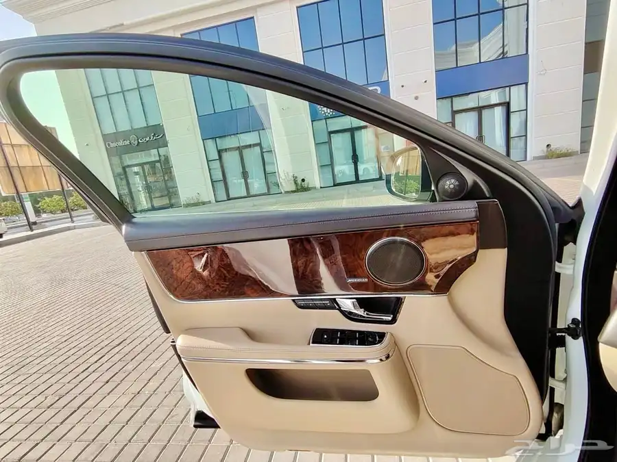 جاكور XJ لونج فل كامل عداد 50 الف فقط مخزن بايكه 27