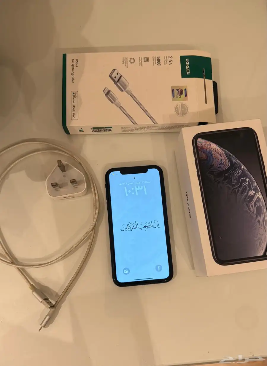 آيفون XR أستعمال نظيف مع أغراضه 0