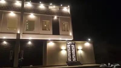 للبيع فيلا في حي الياقوت بمليون 250 0