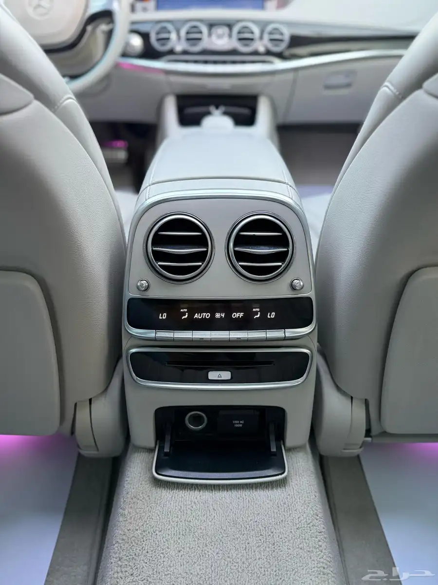 مرسيدس S500 مراتب طيارة كت AMG لون مميز 28
