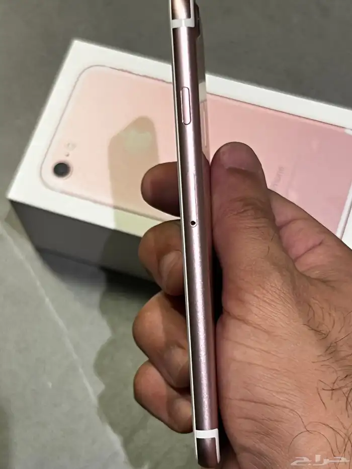 ايفون 7 العادي 32 GB 4