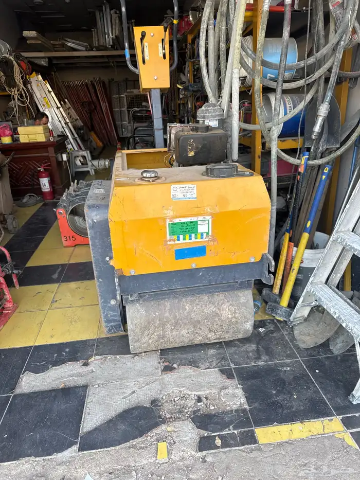 تأجير معدات قص خرسانه مولدات روله كور سقالات 6