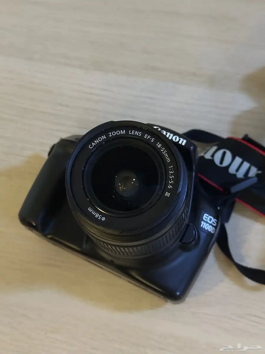 للبيع  كاميرا كانون Canon EOS 1100D بحالة شبه جديدة 3
