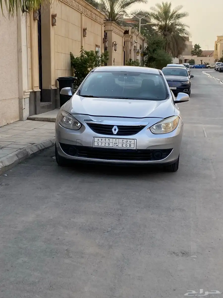 سياره رينو فلوانس 2012 0
