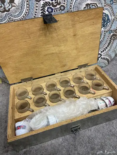 دلة العساف كوريه وإبريق العساف وشنطة فناجيل 14