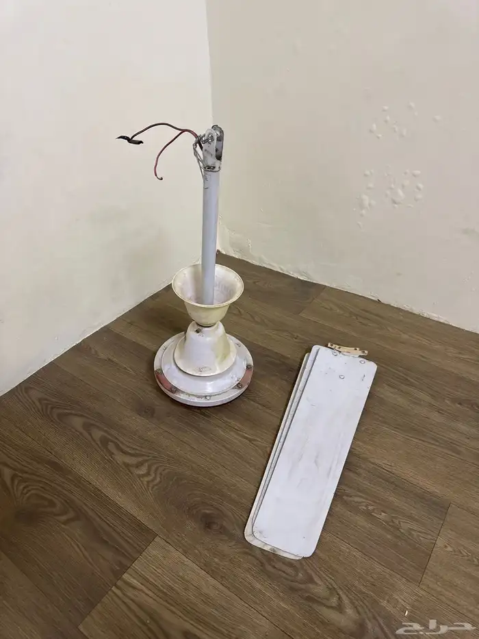 مروحة سقف 0