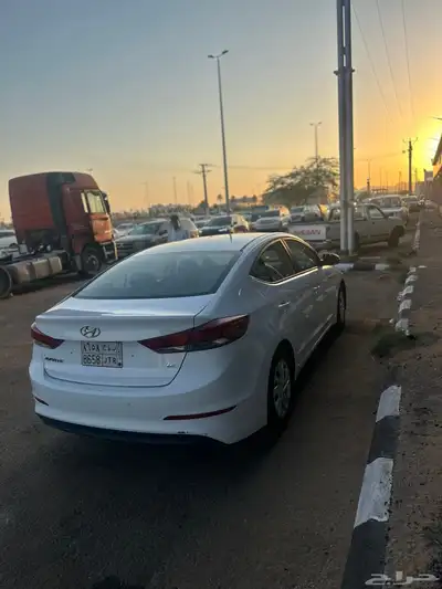 النترا افانتي 2018 بانزين ماشيه190 0