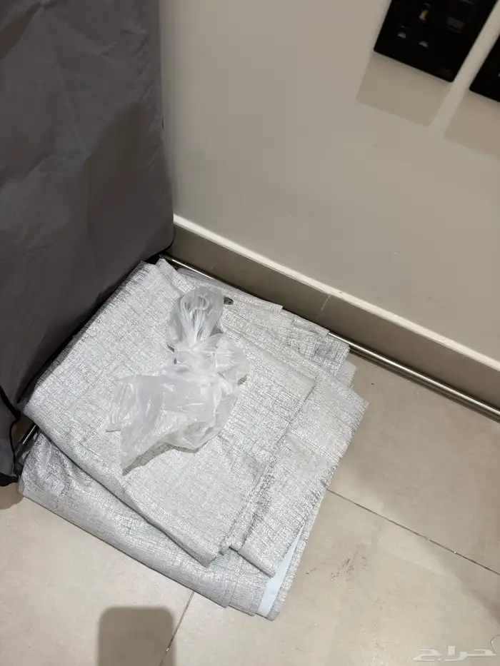 ستارة قطعتين للبيع 0