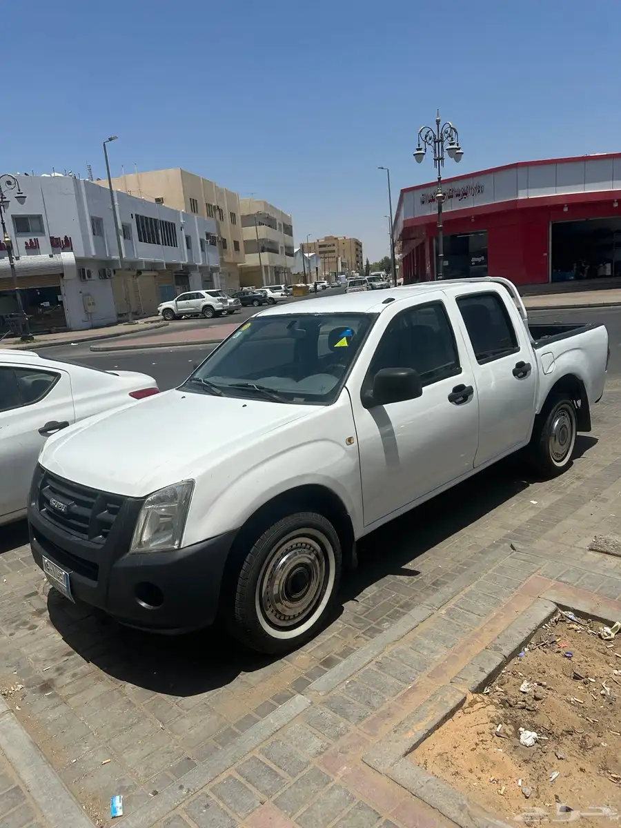 ايسوزو غمارتين 2008 0