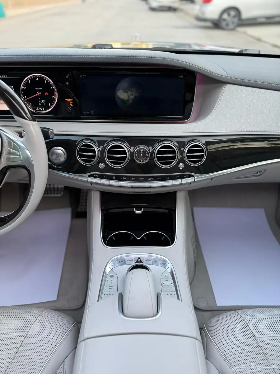 مرسيدس S500 مراتب طيارة كت AMG لون مميز 18