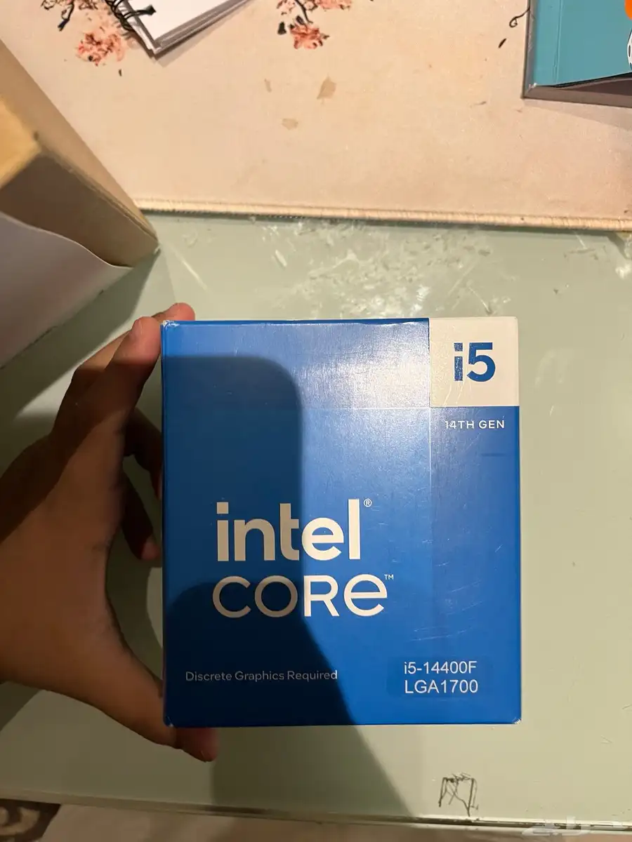 معالج i5 14400f و بور سبلاي 650 من كورسير ( جديده) 0