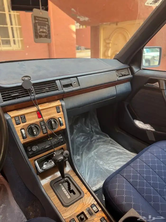 مرسيدس بنز E300 7