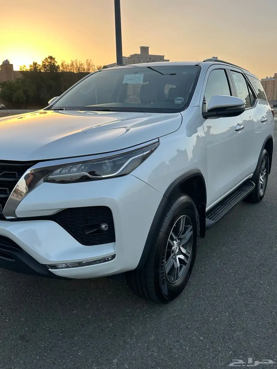 فورشنر 6 سلندر دبل (VX) 2023 ( بحالة الوكالة ) 6