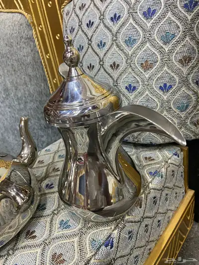 دلة العساف كوريه وإبريق العساف وشنطة فناجيل 7