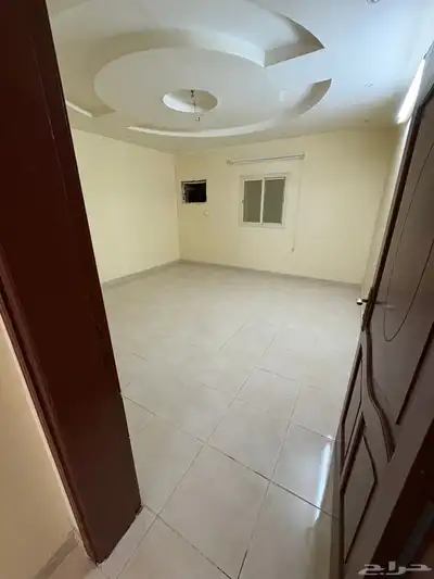 شقة 5 غرف للإيجار حي الريان 2
