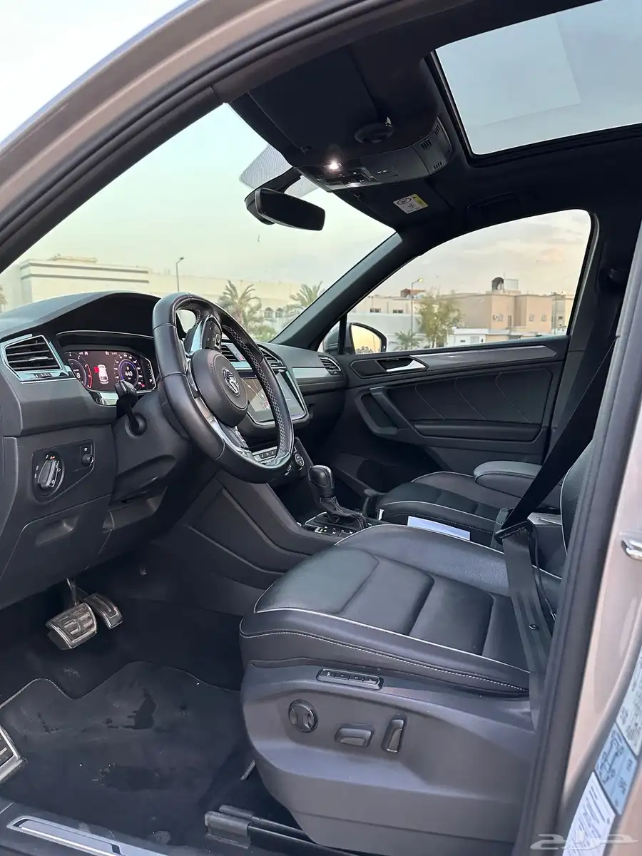 فولكس واجن تيجوان R-Line فل كامل   2020 6