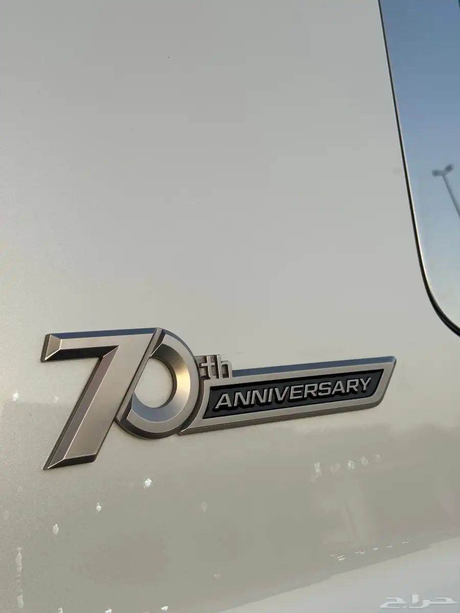 تويوتا لاندكروزر VX 2022 ديزل - اعلى فئه - بحالة الجديد 20