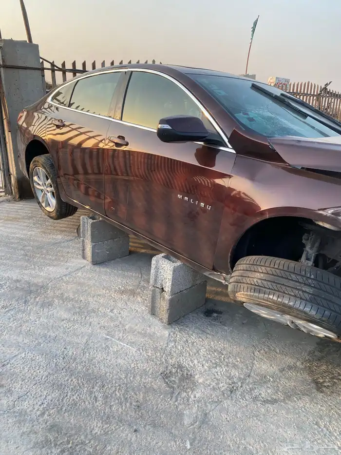 ماليبو (2017 قطع غيار فقط ) 2