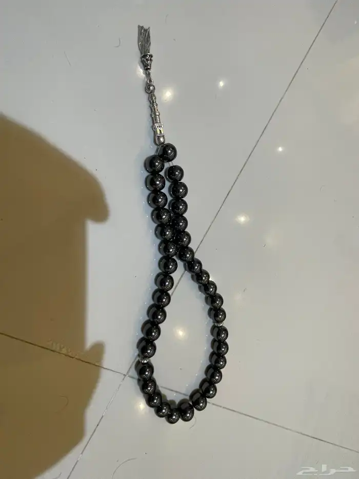سبحة الهيماتيت أو الحديد الصيني 1