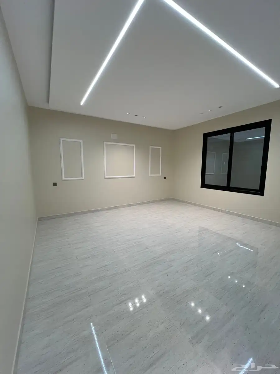 للبيع ادوار ارضيه مساحه 350 م حى الزهره بالمحاله ابها 6