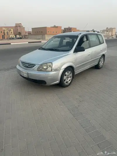 كيا كارنس واجن 0