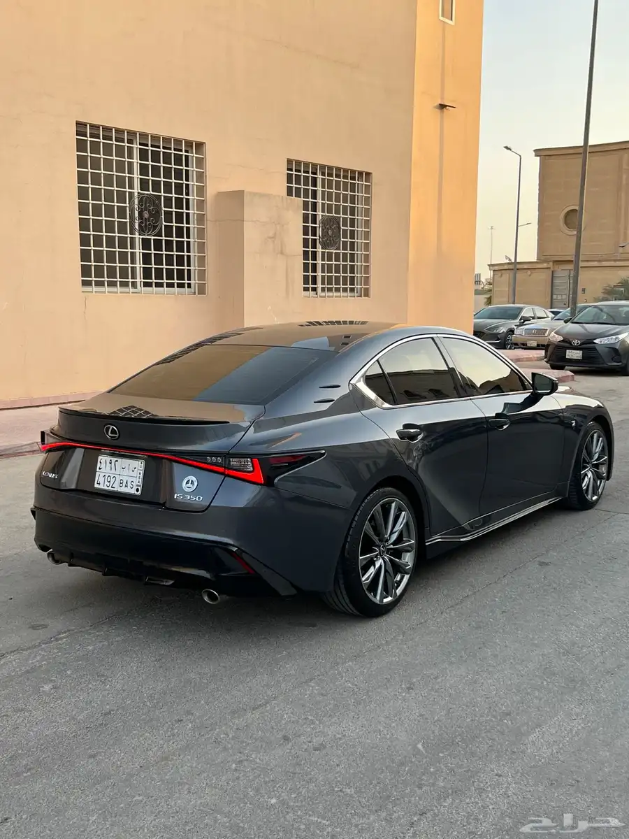 لكزز ارنوبه IS 350 2022 موتر شرط وكاله قمه بنضافه F سبورت 6