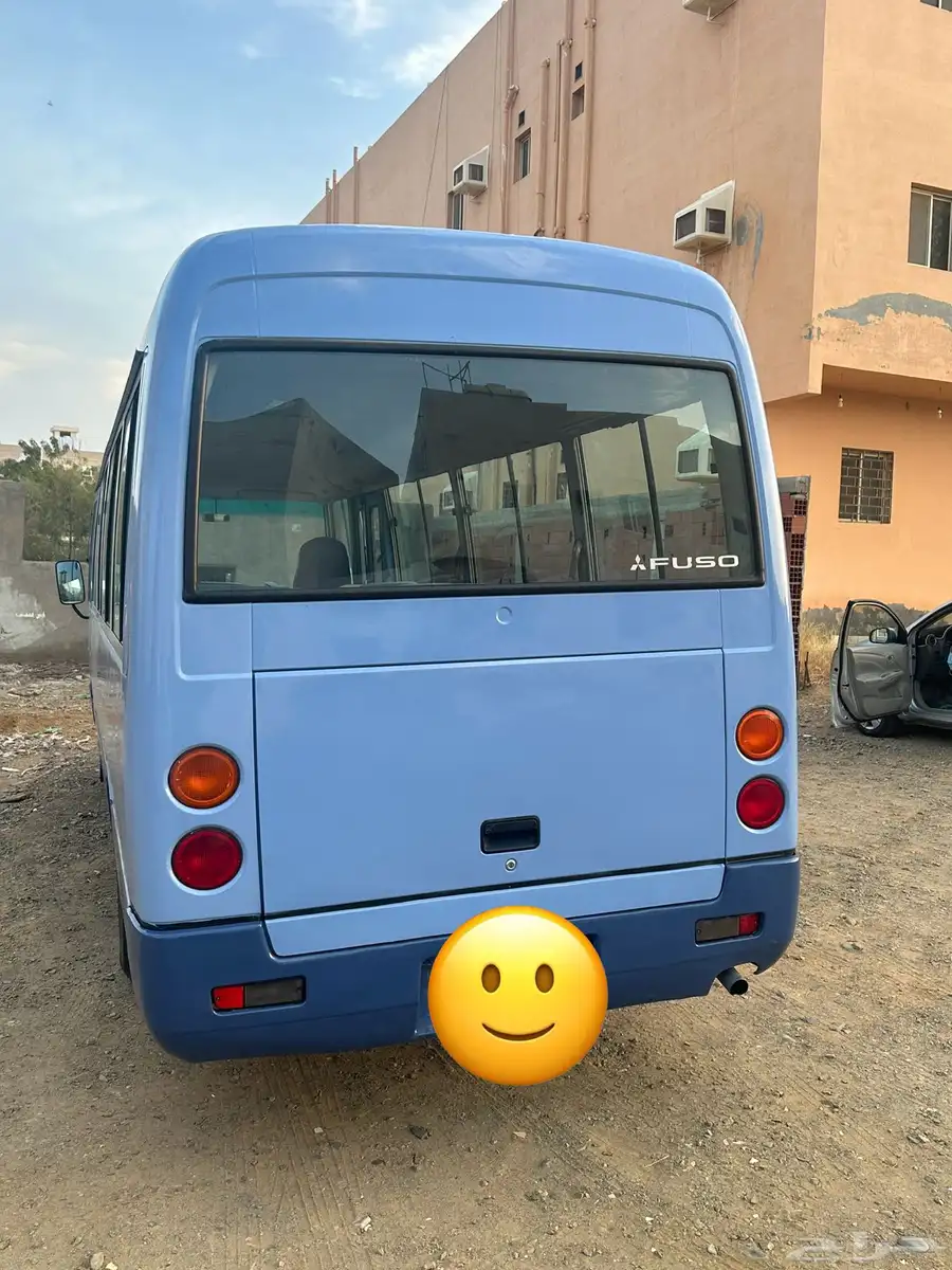 باص متسوبيشي روزا للإيجار 2