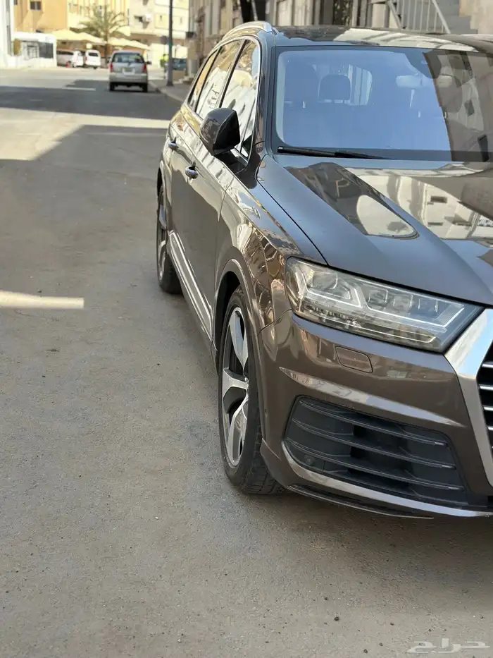 للبيع اودي Q7 2016 ب 45 الف 0