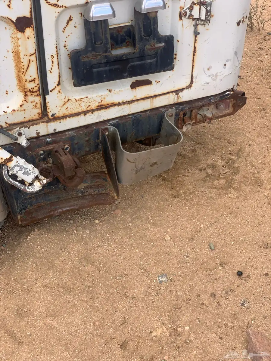 قطع غيار جيب ربع خليجي 84 Lx 5