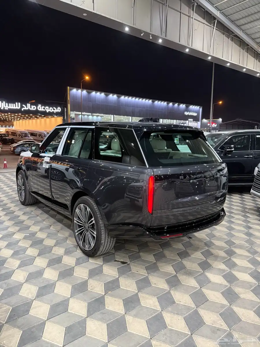 رنج روفر HSE 8 سلندر 2025 فل كامل بطاقه جمرك 1