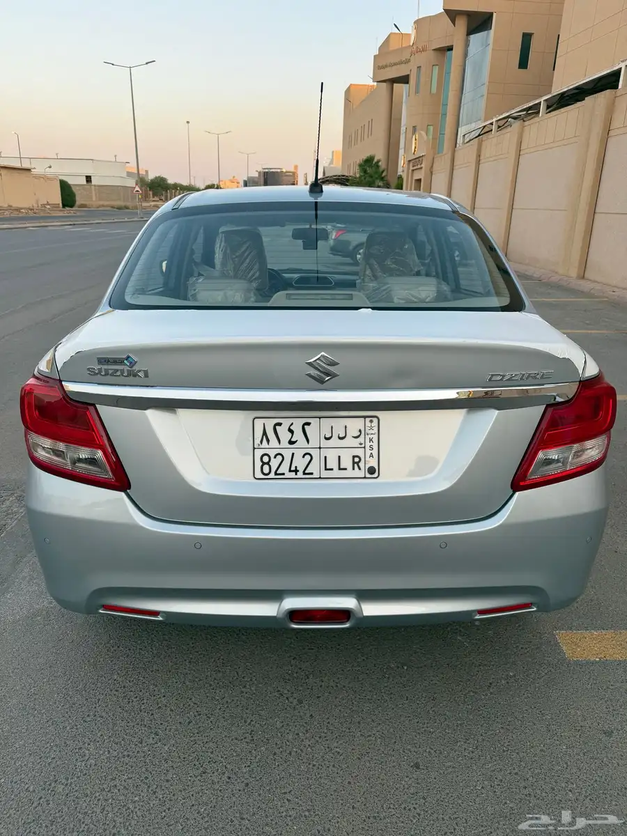 للبيع ديزاير 2024 فل كامل 4