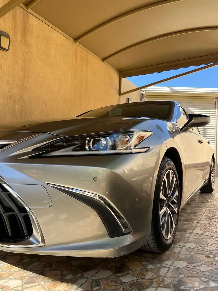 لكزس مديل 2023 حجم 250 ES سعودية عبداللطيف جميل AA 6