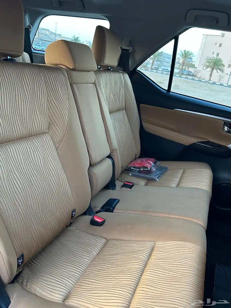 فورشنر 6 سلندر دبل (VX) 2023 ( بحالة الوكالة ) 29
