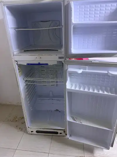 ثلاجة 2