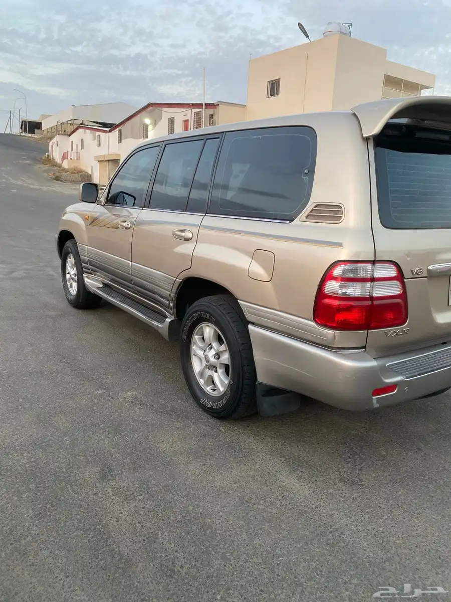 للبيع لاندكروزر VXr موديل 2003 وكاله 0