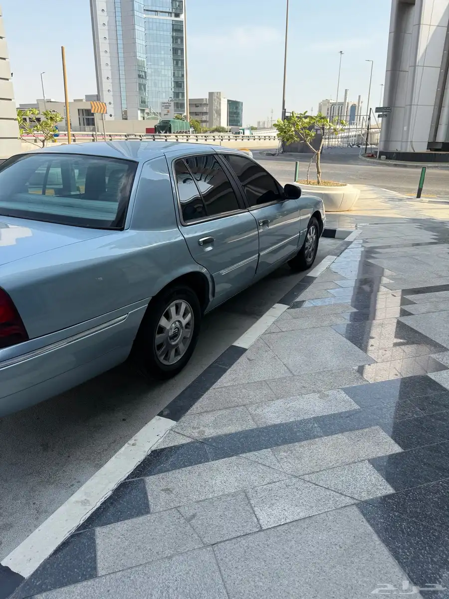 فورد جراند ماركيز موديل 2000 مرهم 2003 13